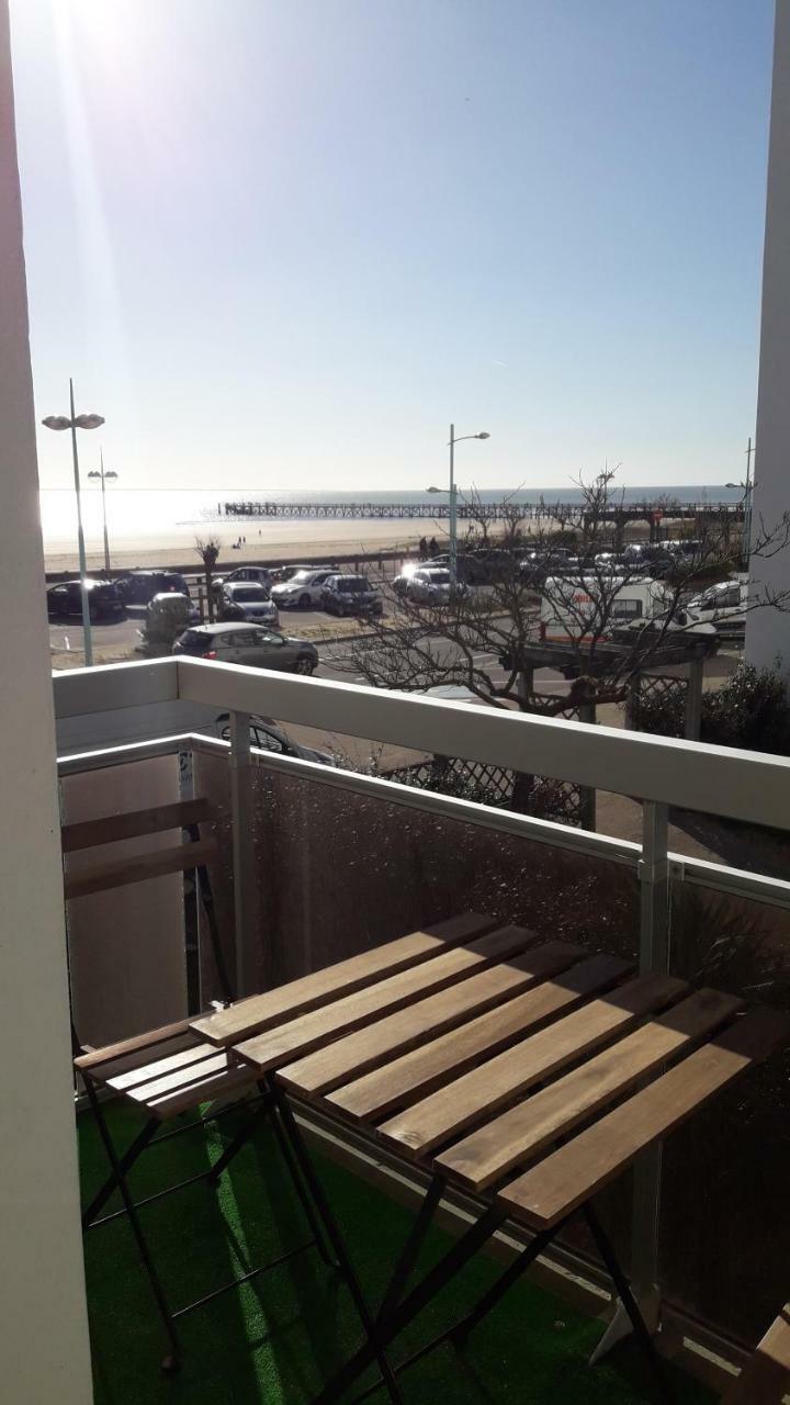 Couchant Radieux Appartement 2 Pieces 4 Personnes Vue Mer Σαιν-Ζαν-ντε-Μον Εξωτερικό φωτογραφία